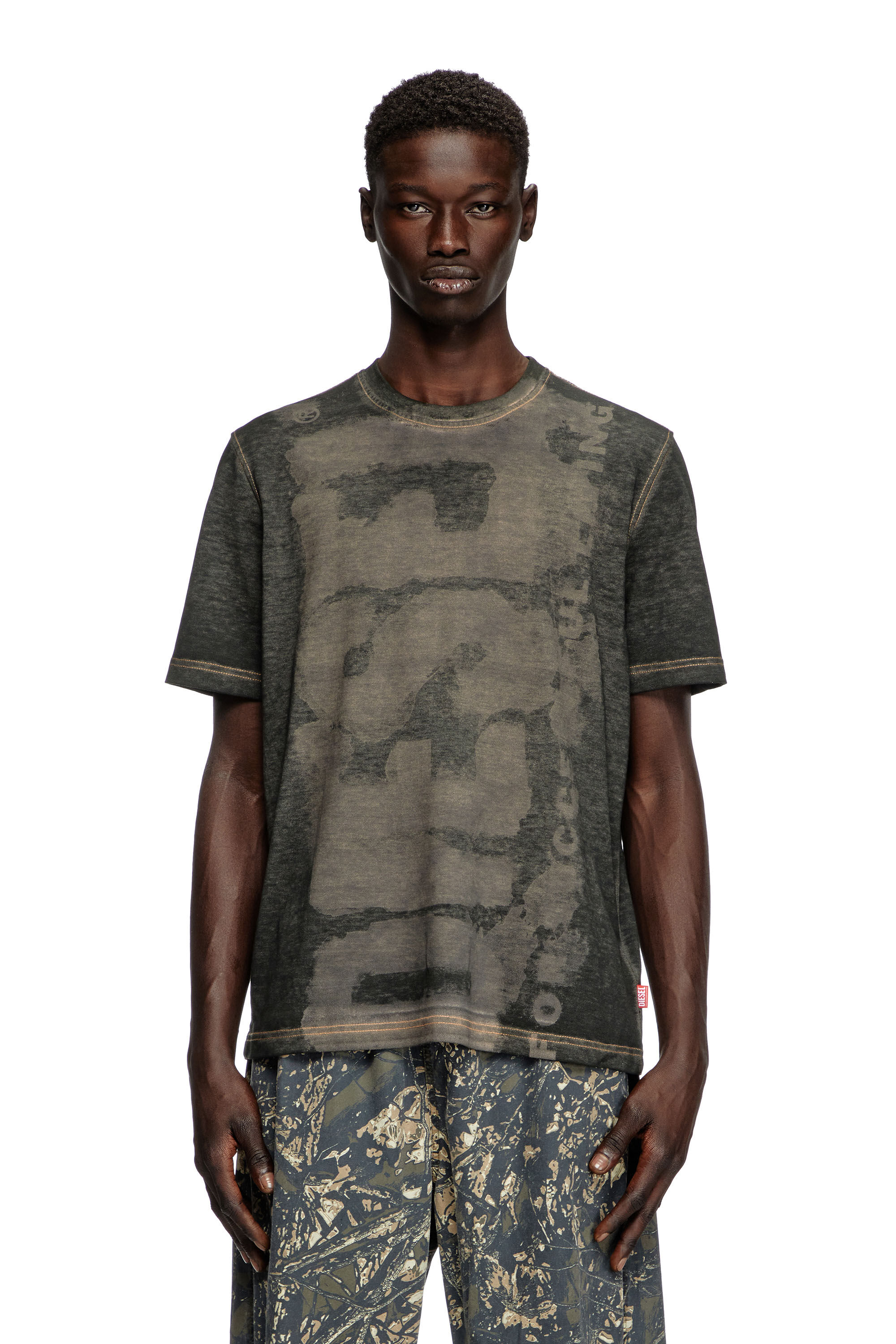 Diesel - T-ADJUST-R18, Man's Logo T-shirt in devoré pique in Black - 3