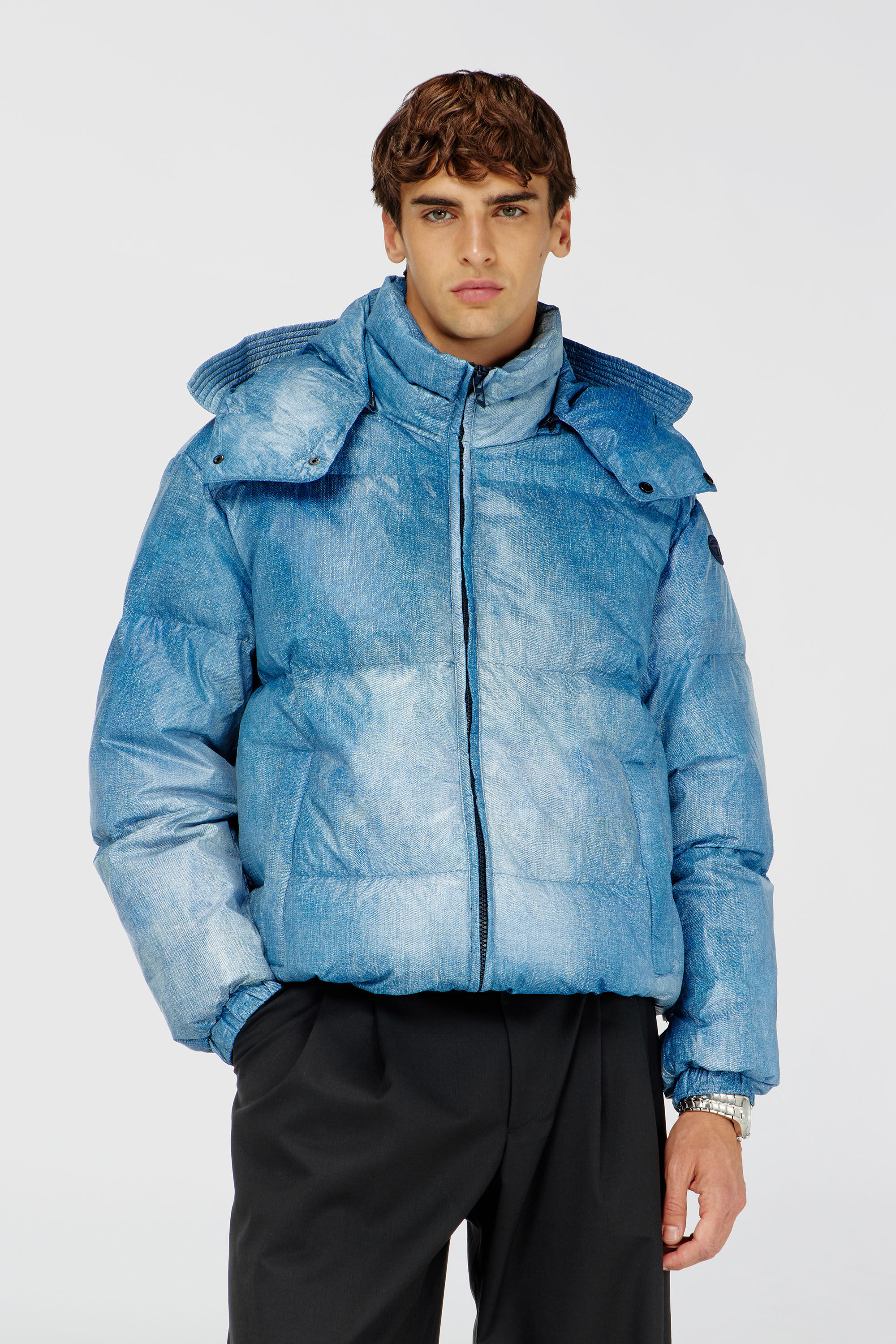 Diesel - W-ROLLY-WRD-BFBN, Man's Hooded down jacket with denim-effect print in Light Blue - 3