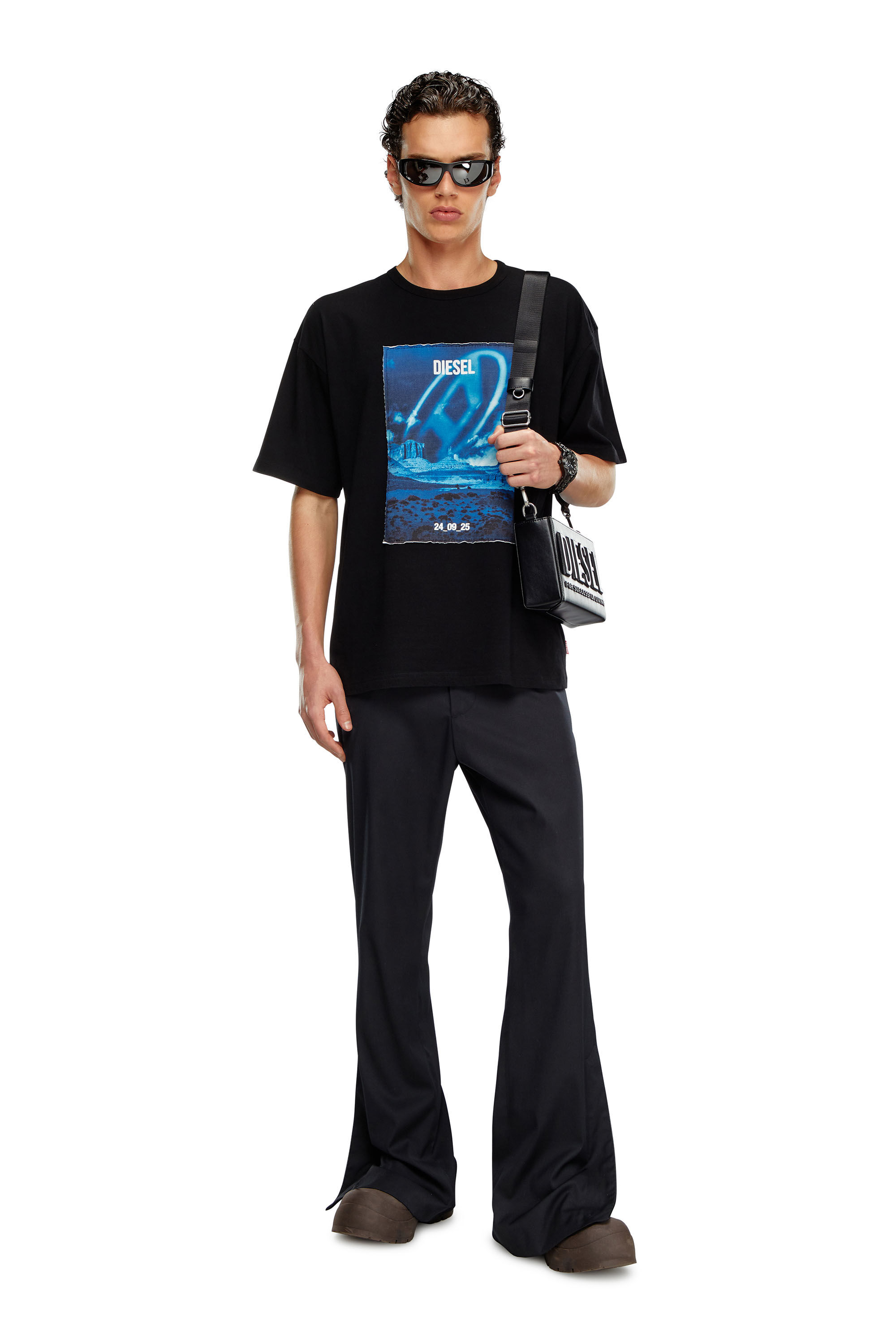 Diesel - T-BOXT-Q16, Man's Long-sleeve T-shirt with printed patch in Black - 1