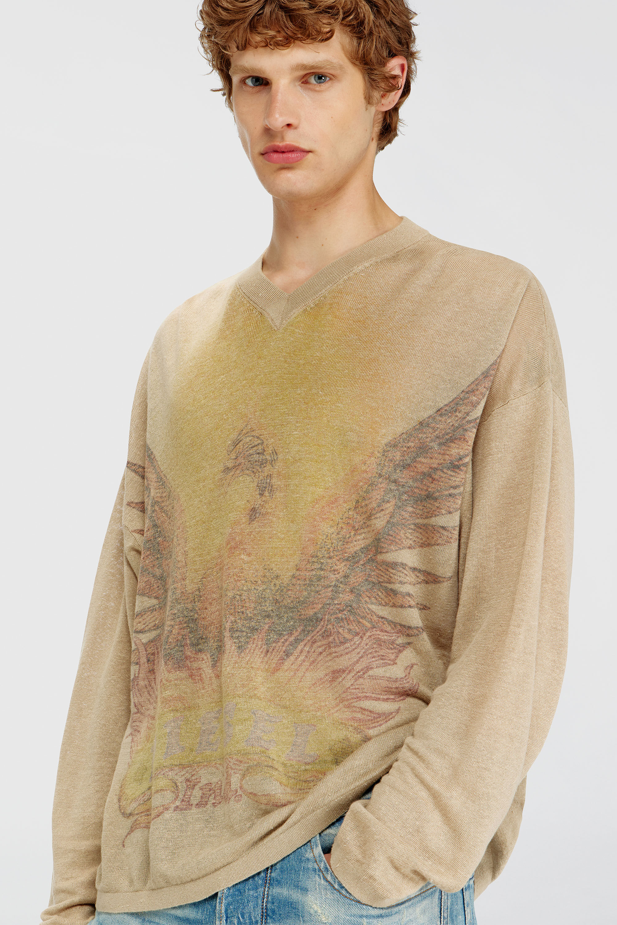 Diesel - K-ARMINS, Man's Linen jumper with faded Phoenix print in Beige - 5
