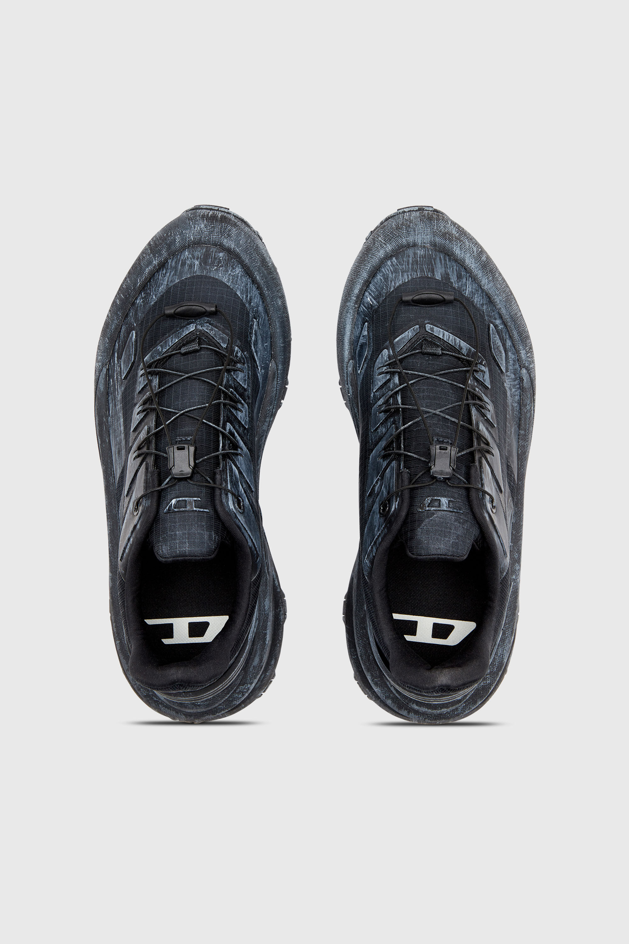 Diesel - D-CAGE RUNNER, Man's D-Cage-Distressed chunky sneakers in ripstop in Black - 4