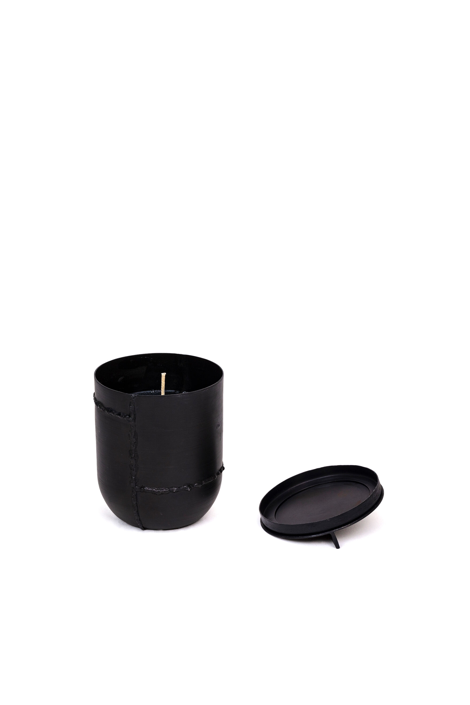 Diesel - 11161 HOME SCENTS, Unisex's Candle in metal jar "Diesel acier fum&egrave;e" in Black - 1
