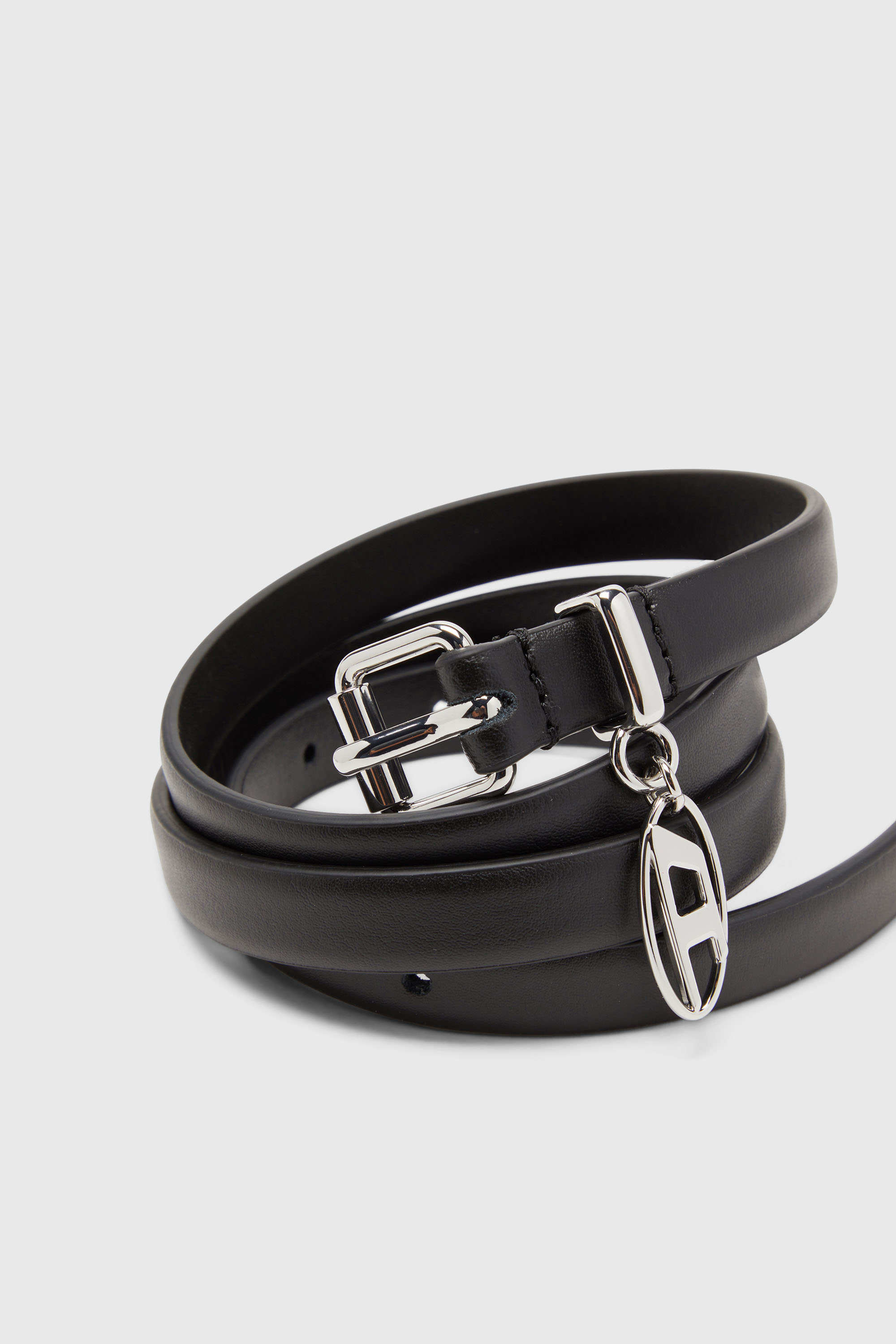 Diesel - B-CHARM-OVAL D, Woman's 1.5 cm slimleather belt with Oval D charm in Black - 3