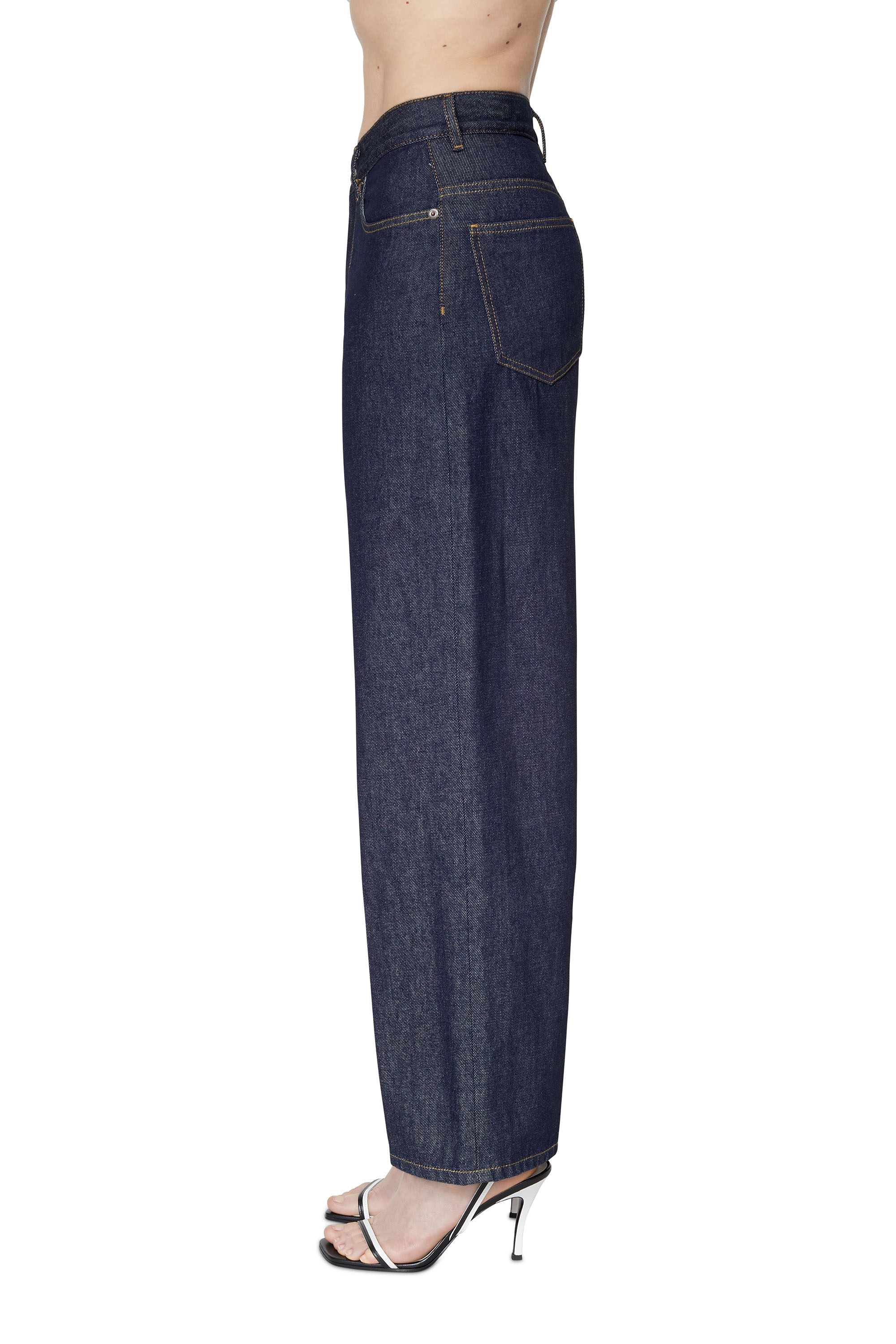 Diesel - Bootcut and Flare Jeans 2000 Widee Z9C02, Dark Blue - Image 4