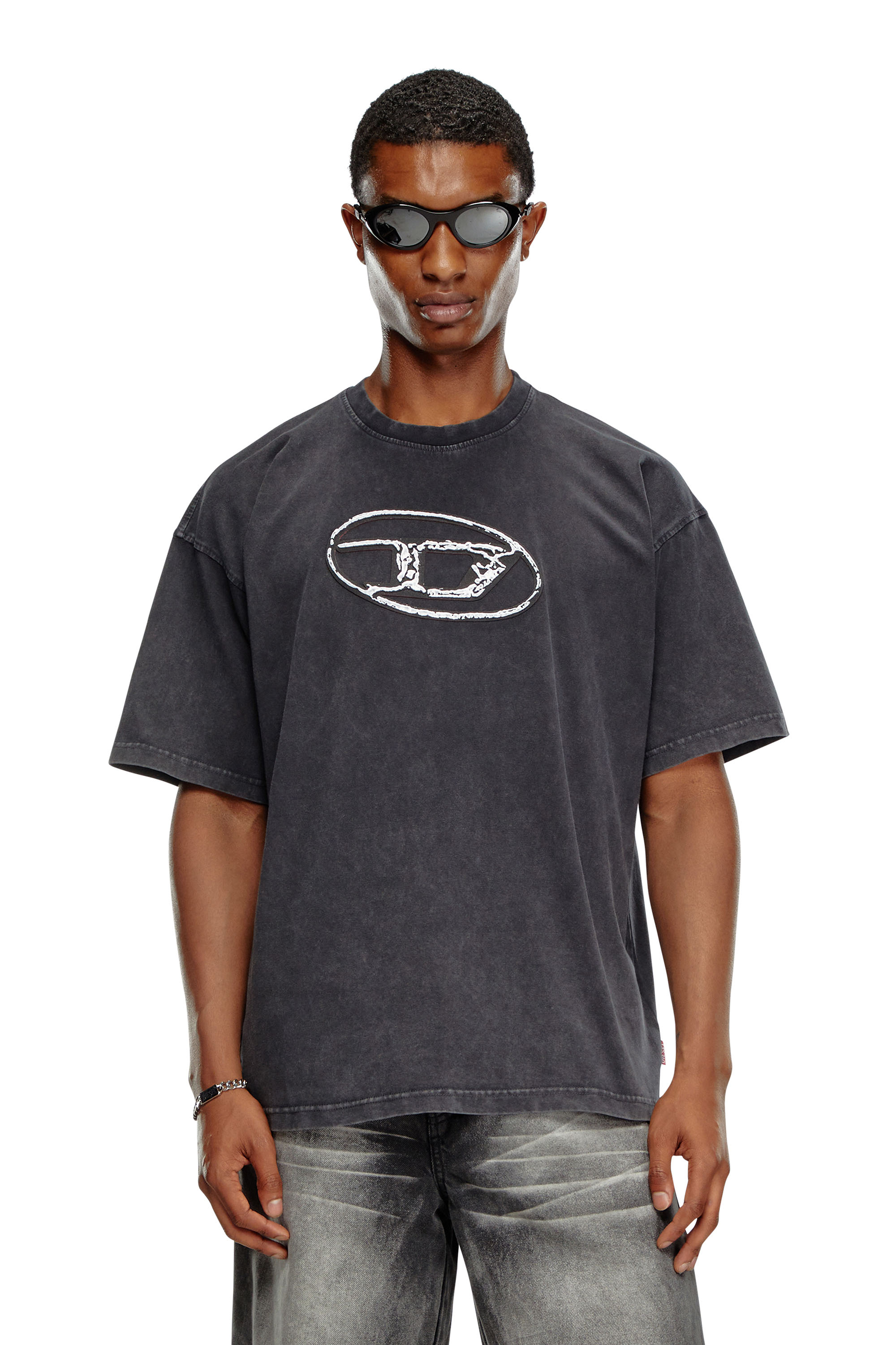 Diesel - T-BOXT-Q22, Man's Faded T-shirt with Oval D print in Black - 2