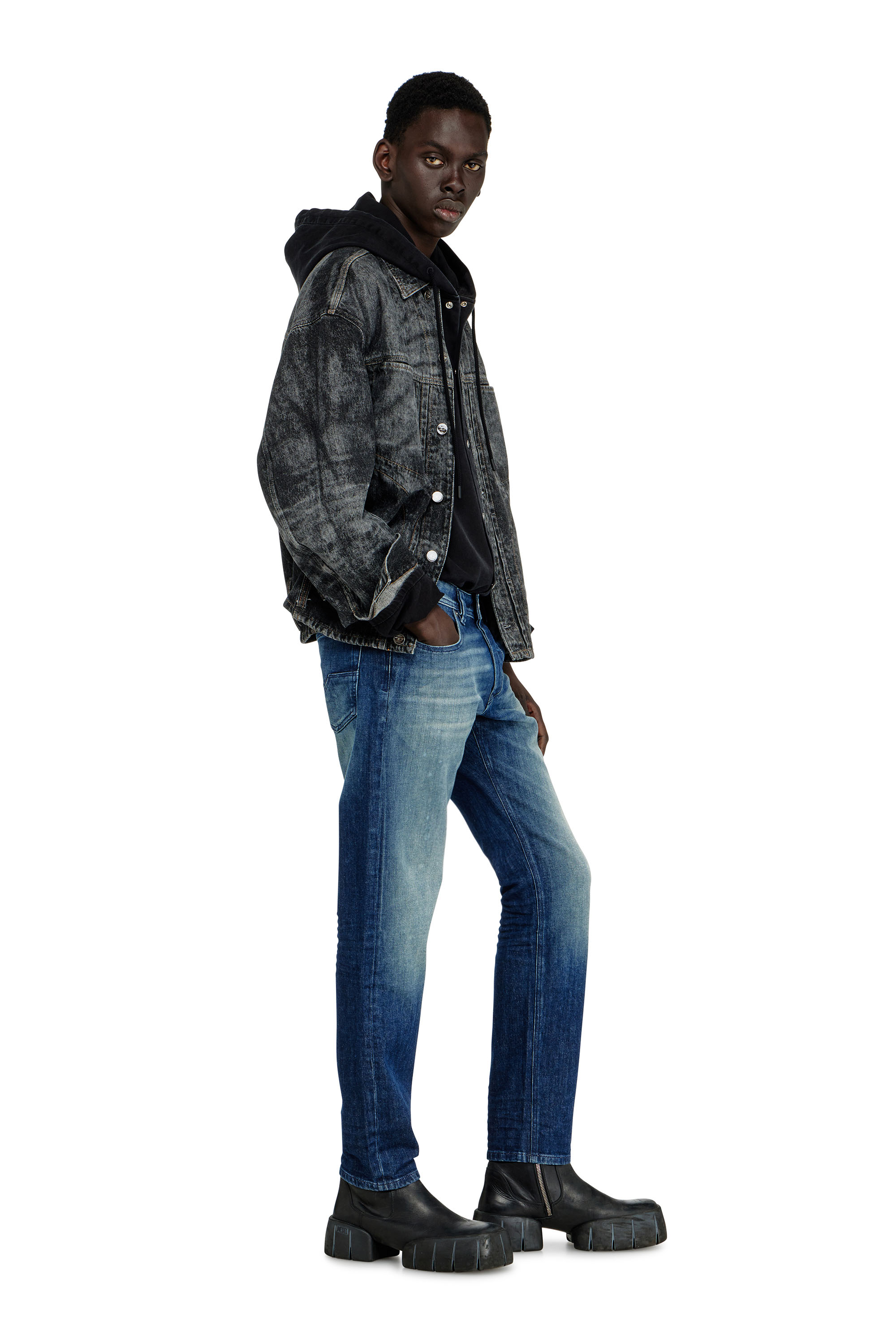 Diesel - Man's Regular Jeans 1986 Larkee-Beex 0KBBR, Dark Blue - 3
