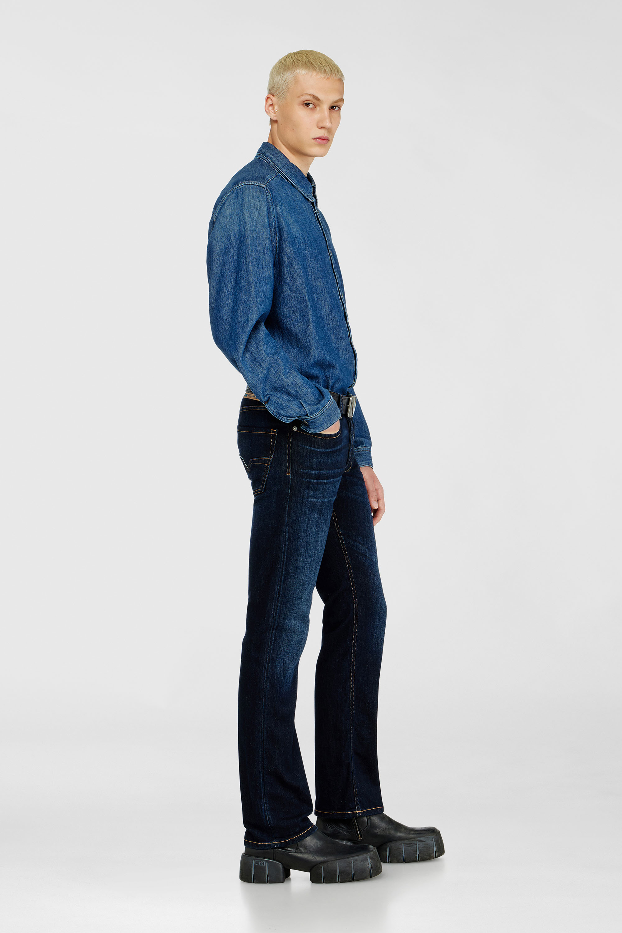 Diesel - Man's Regular Jeans 1985 Larkee 09Q15, Dark Blue - 2