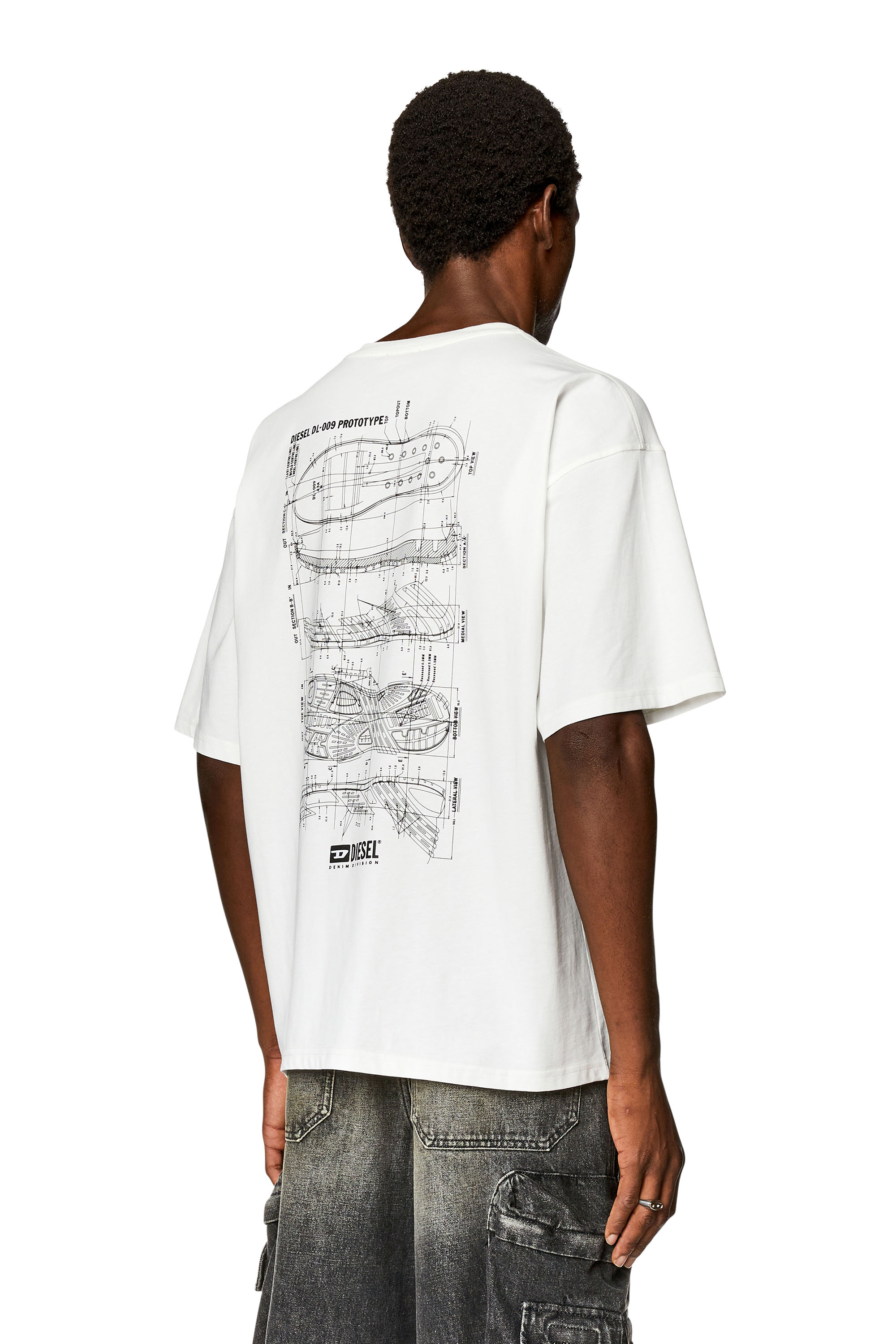 Diesel - T-BOXT-N2, Man T-shirt with Prototype sneaker print in White - Image 4