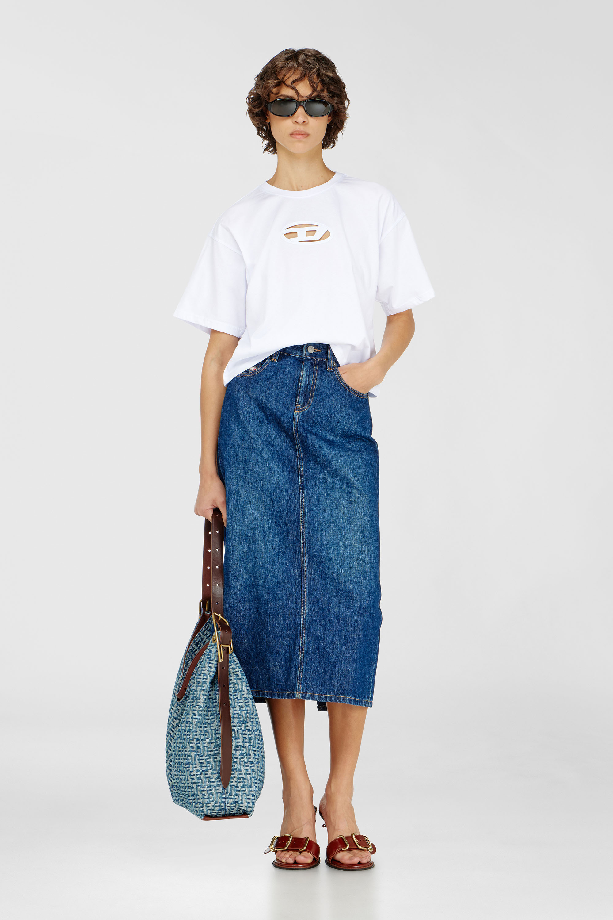Diesel - T-BUXT-CROP-OD, Woman's Boxy T-shirt with cut-out Oval D logo in White - 2