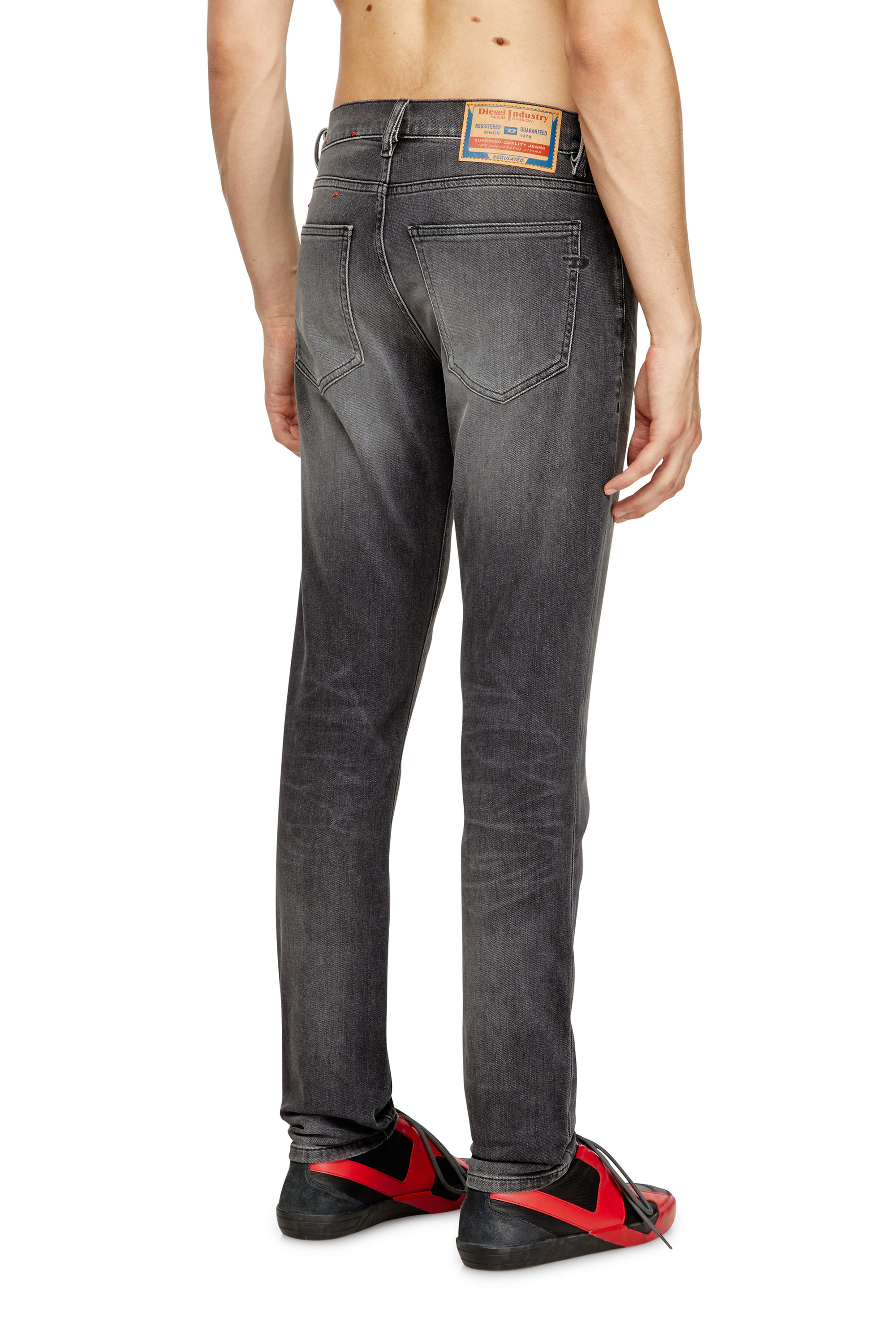 Slim Jeans 2019 D-Strukt 09J52, Black/Dark grey Diesel - Man's Slim Jeans 2019 D-Strukt 09J52, Black/Dark grey - 4