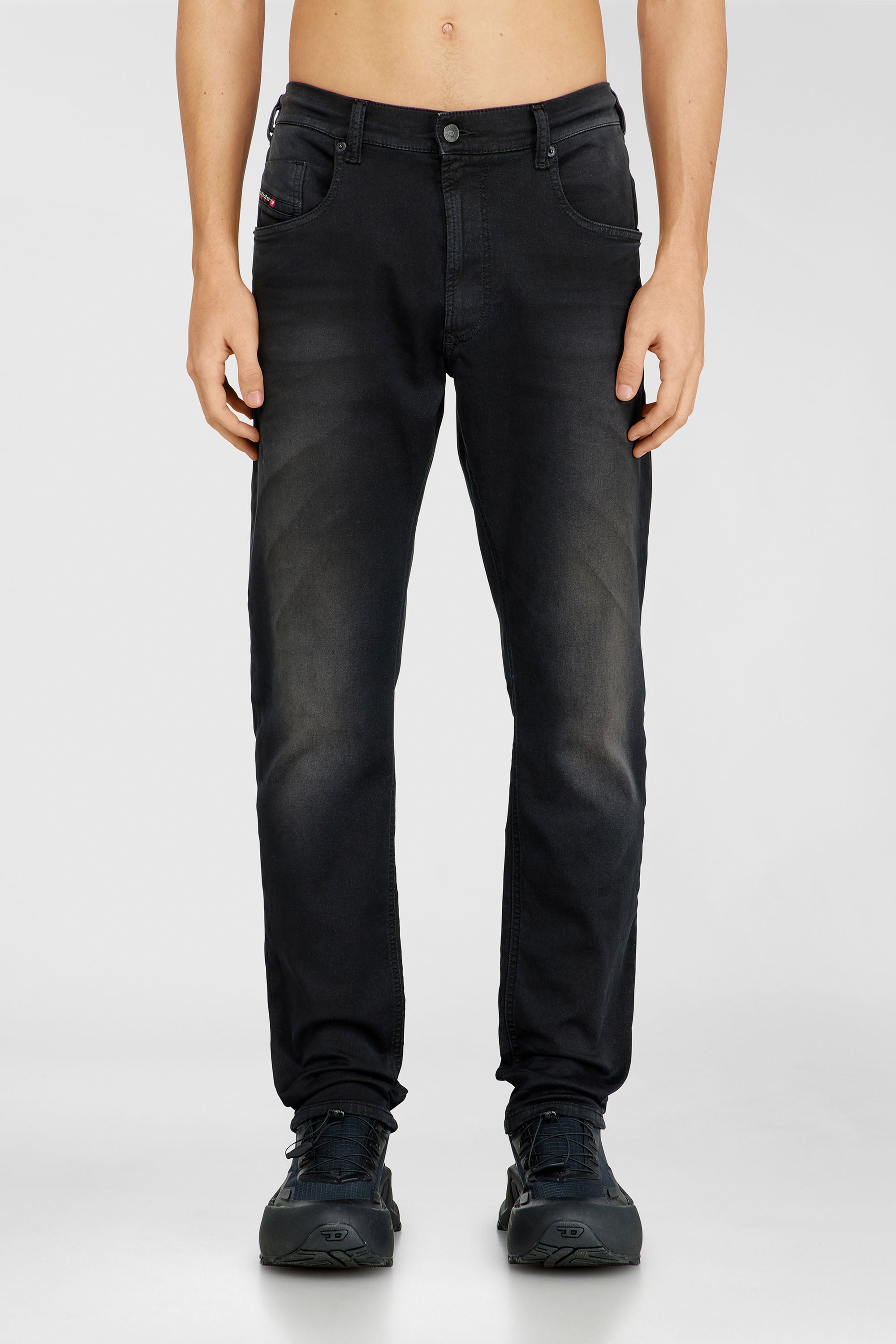 Diesel - Man's Regular 2032 D-Krooley-BW Joggjeans&reg; 0670M, Black - 1