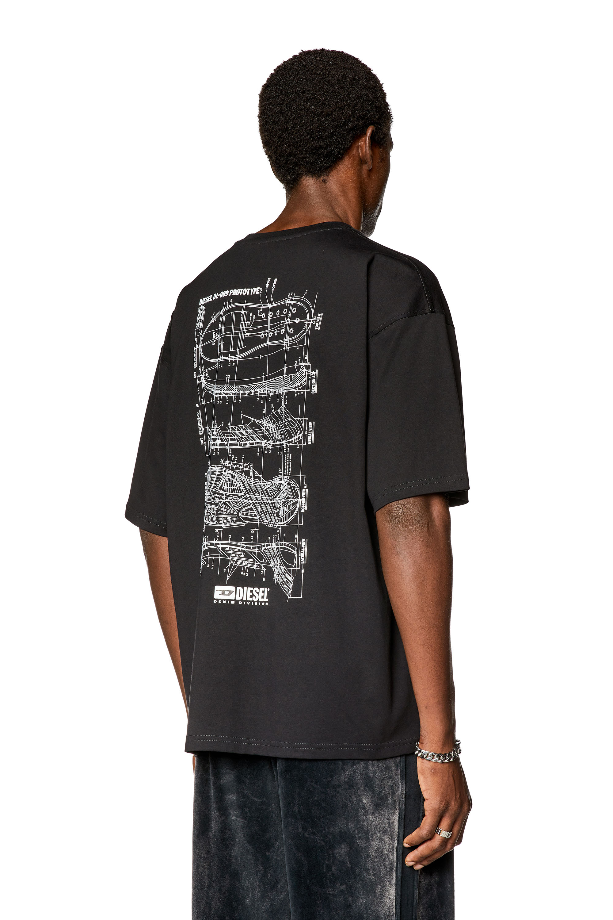 Diesel - T-BOXT-N2, Man T-shirt with Prototype sneaker print in Black - Image 4