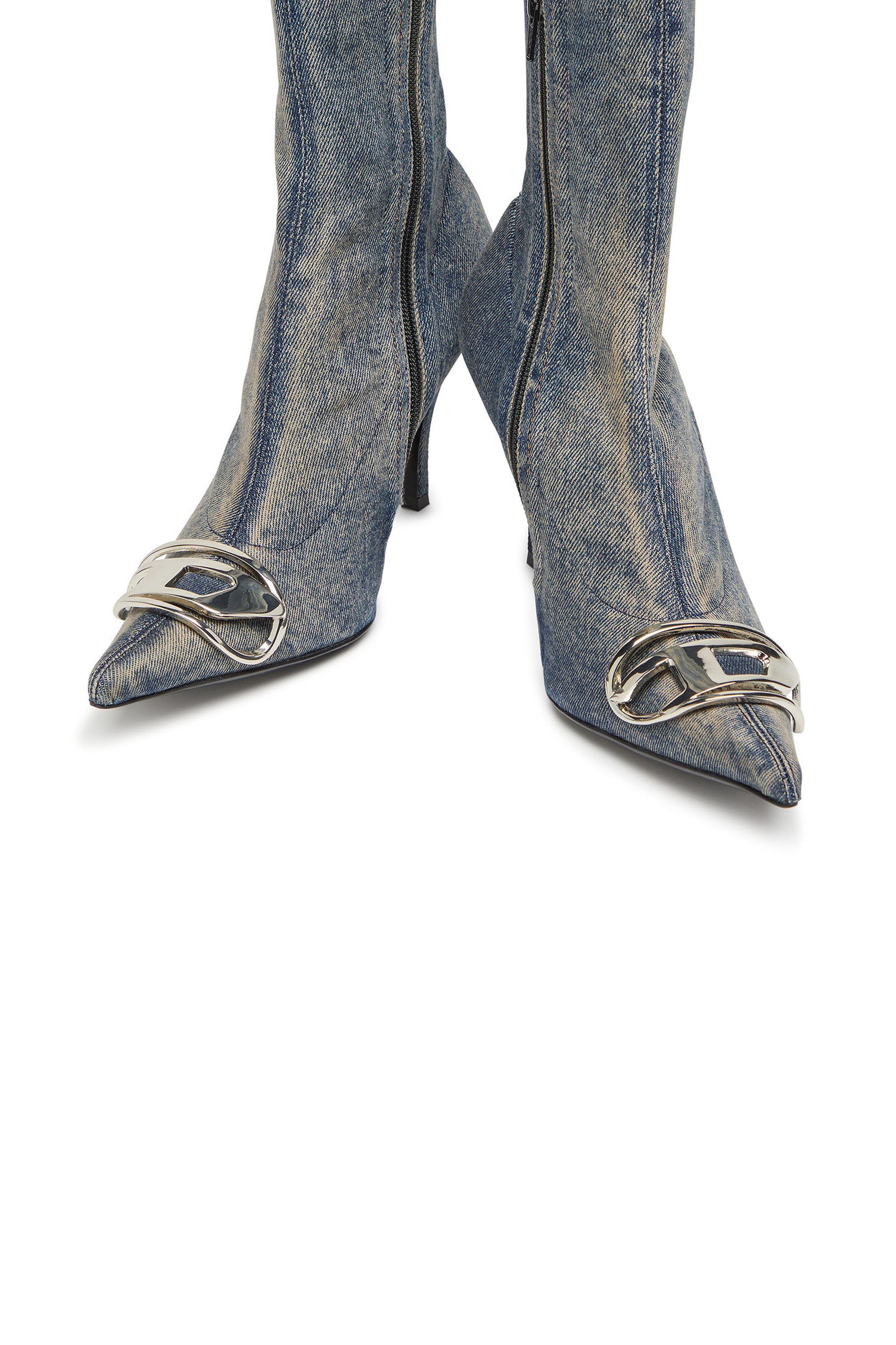 Diesel - D-VENUS KB D, Woman's D-Venus - Denim boots with logo plaque in Blue - 4