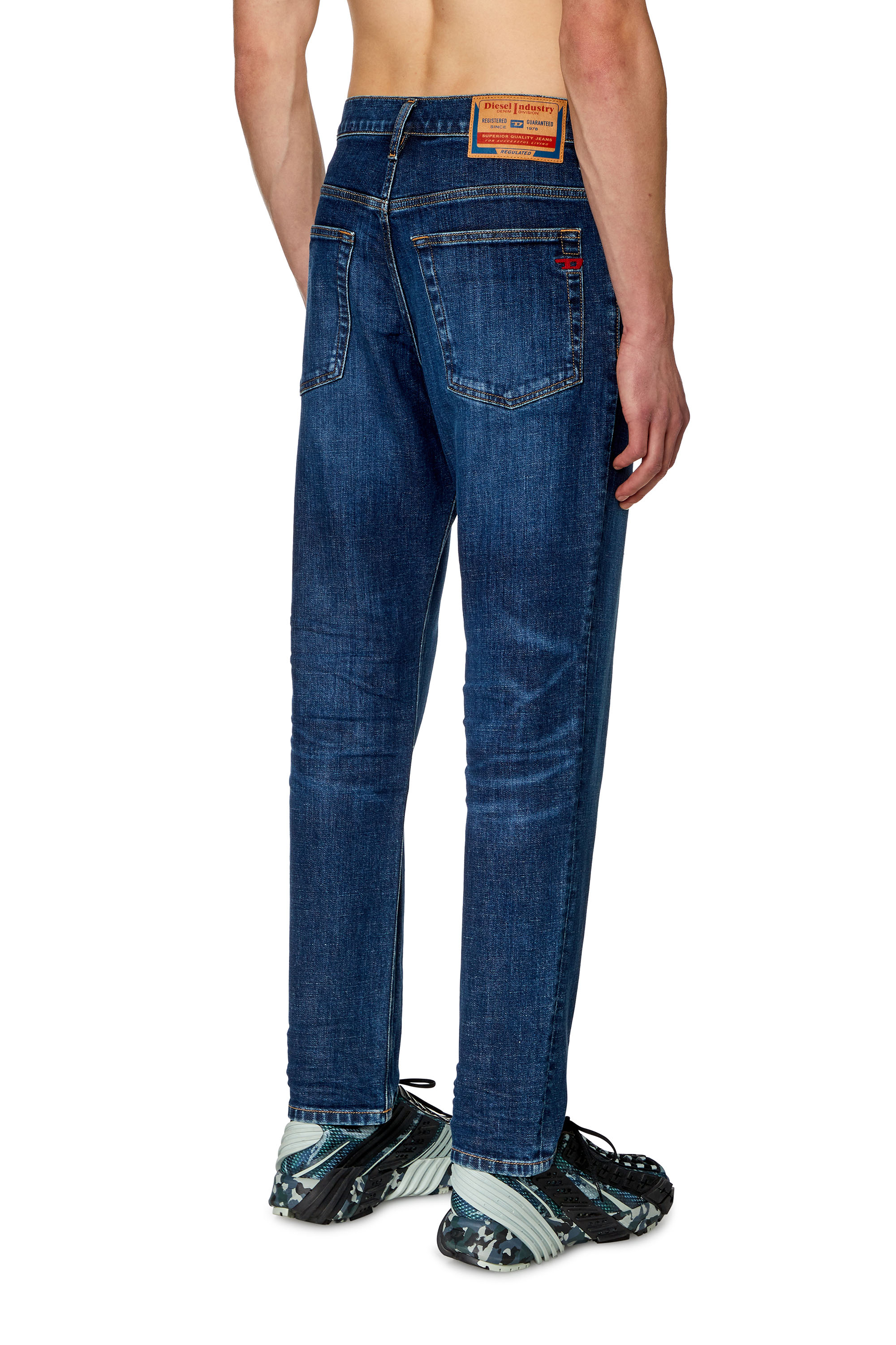 Diesel - Man's Regular Jeans 2005 D-Fining 0PFAZ, Dark Blue - 3