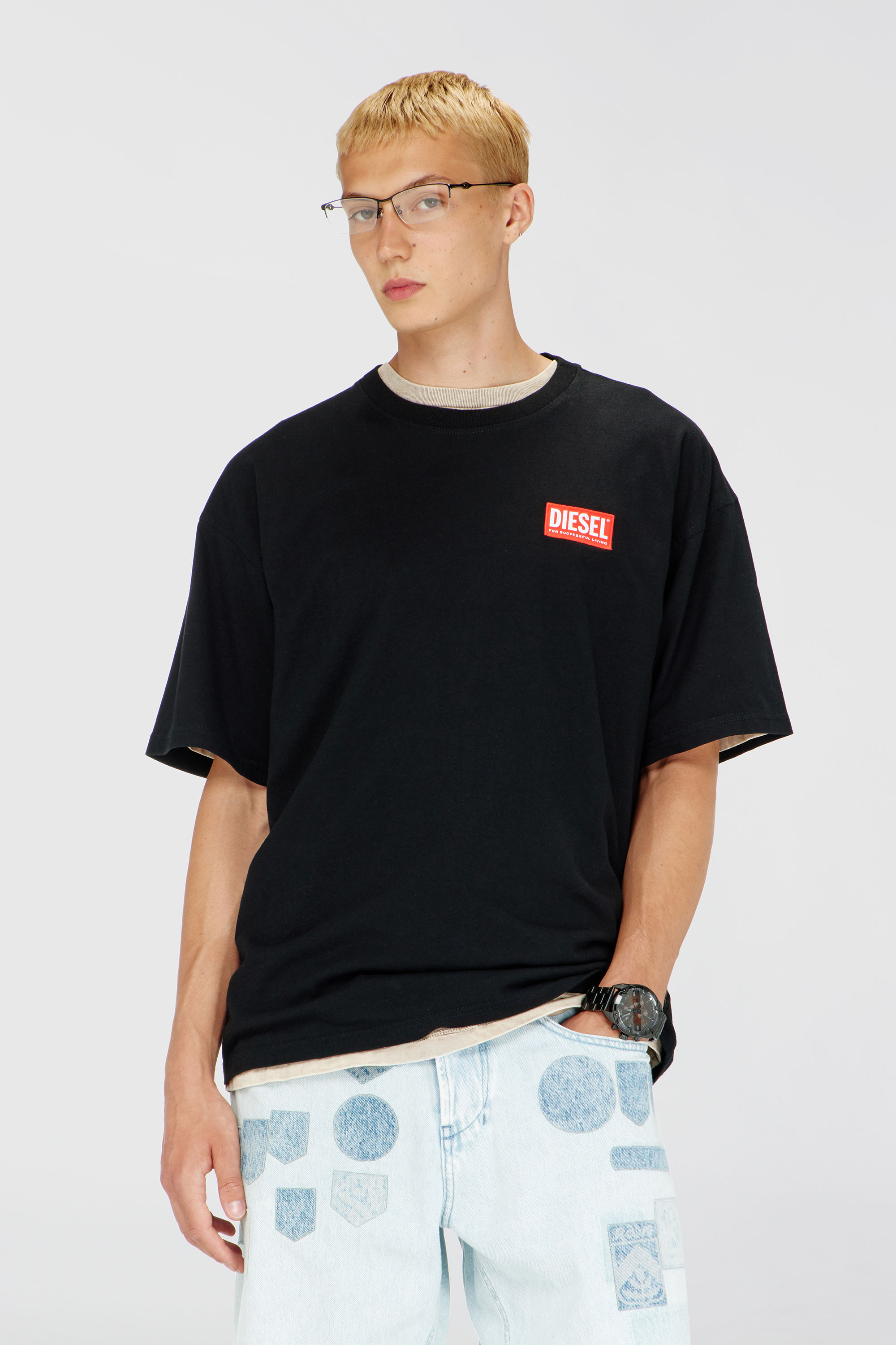 Diesel - T-BOXT-LAB, Man's T-shirt with jacquard logo patch in Black - 3