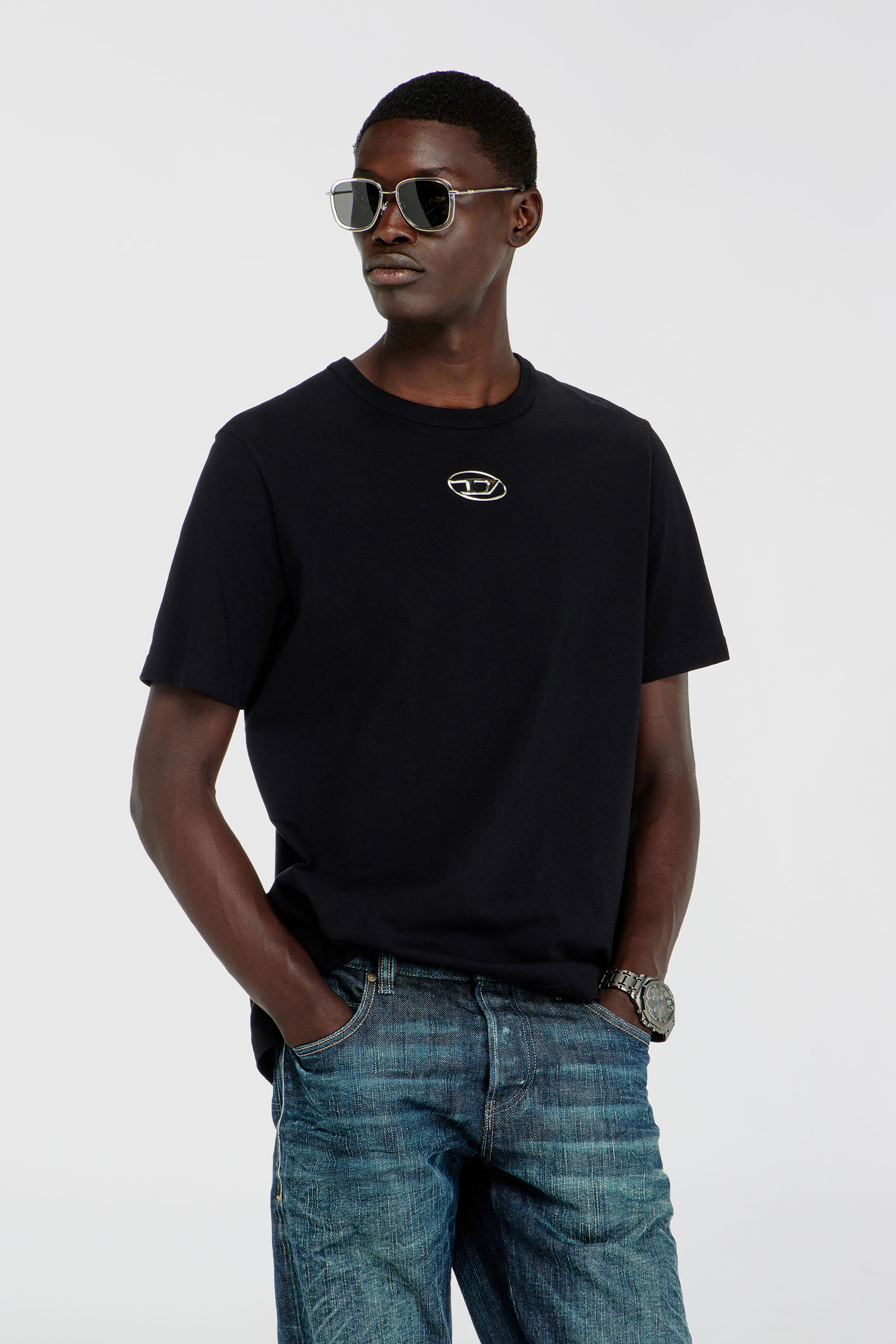 Diesel - T-ADJUST-OD, Man's T-shirt with metallic Oval D in Black - 3