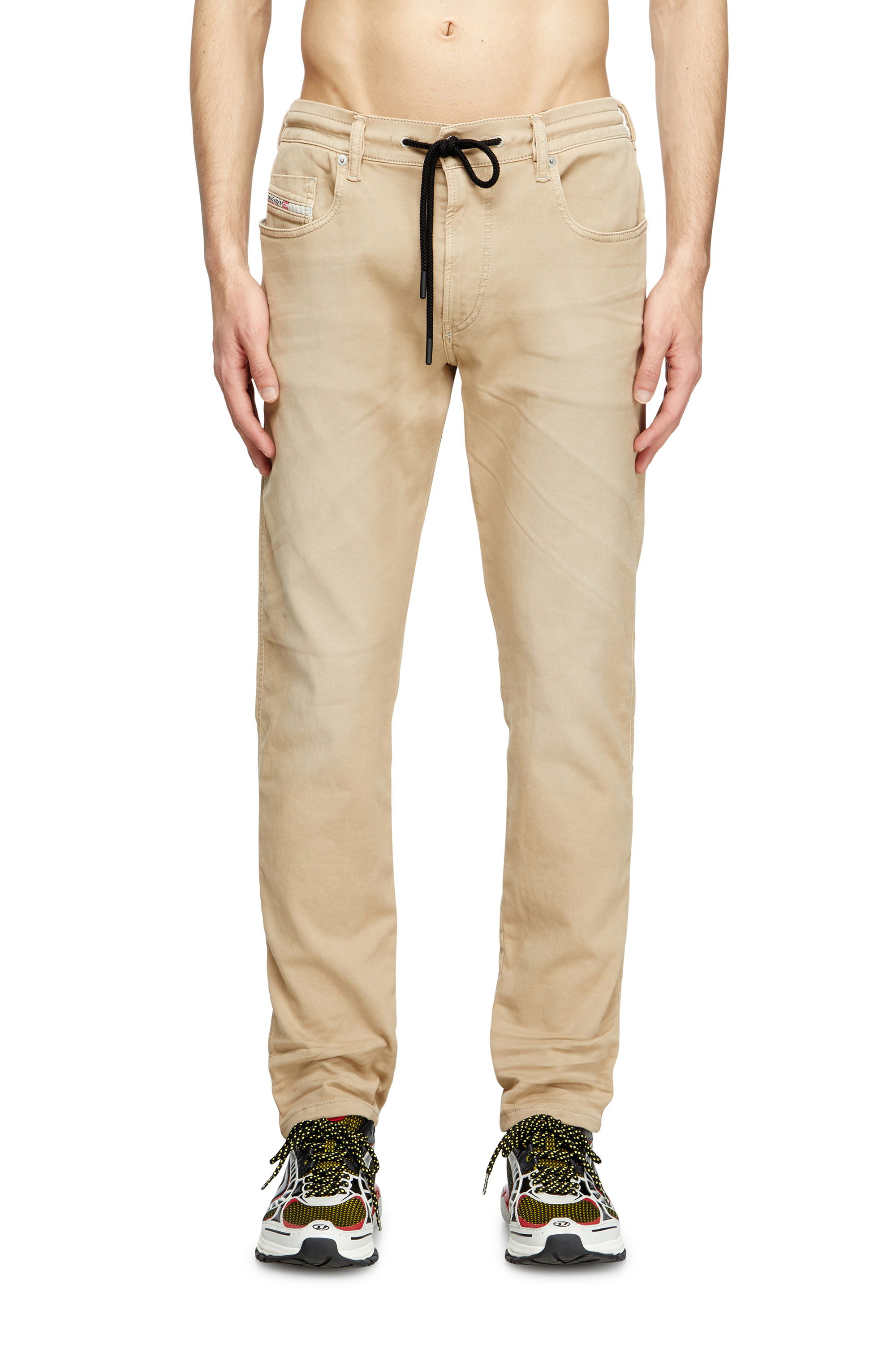 Slim 2062 D-Strukt Joggjeans® 0670M, Light Brown Diesel - Man's Slim 2062 D-Strukt Joggjeans® 0670M, Light Brown - 3