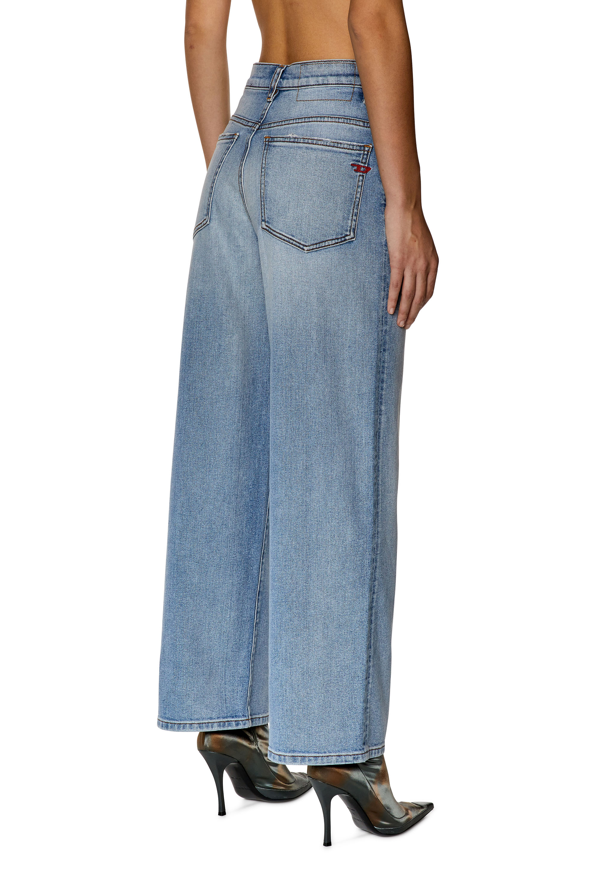 Diesel - Bootcut and Flare Jeans 2000 Widee 0AJAT, Light Blue - Image 2